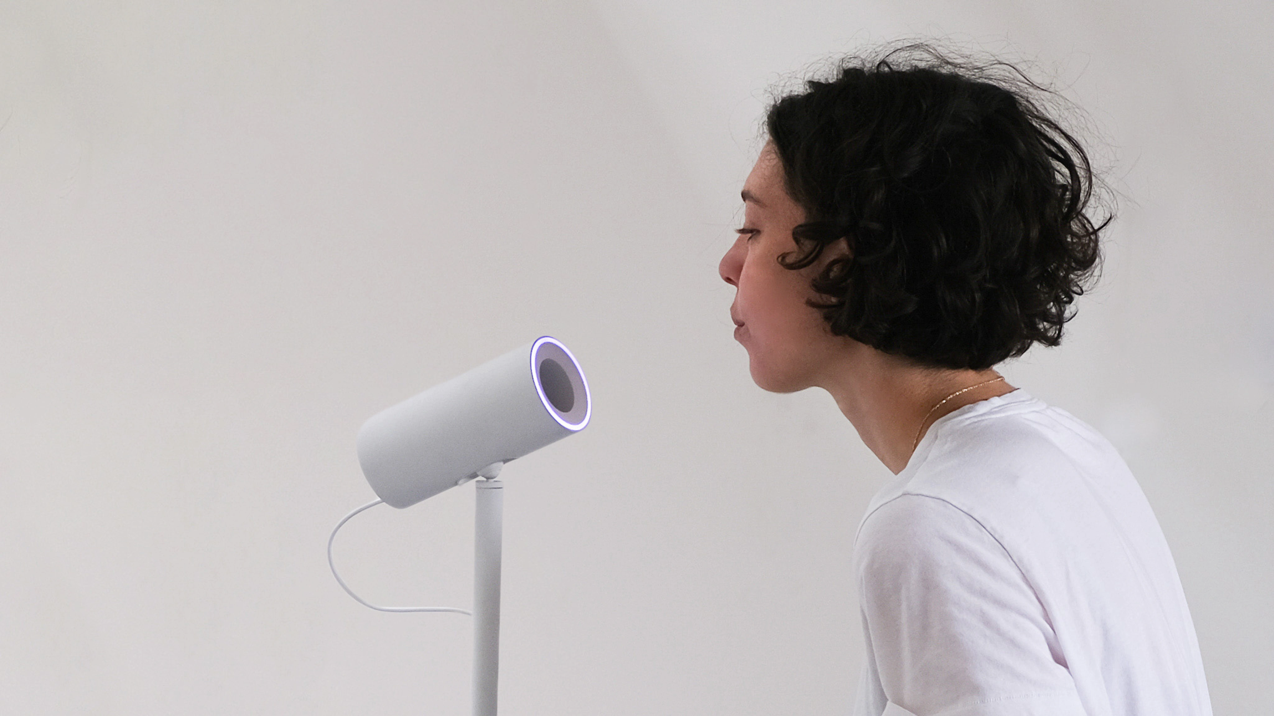 A participant breathing into Aura